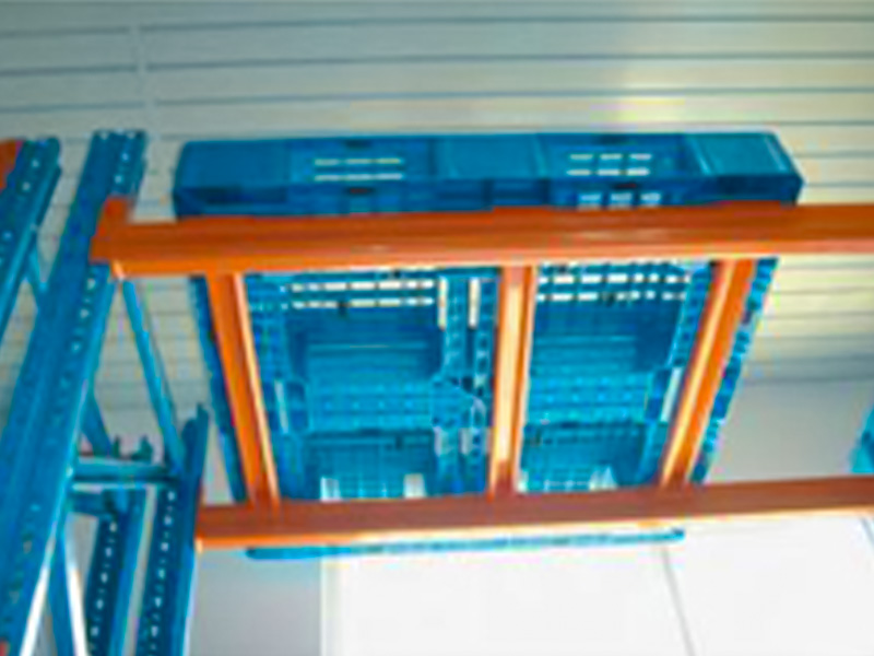 田字型托盤與橫梁式貨架的配合使用